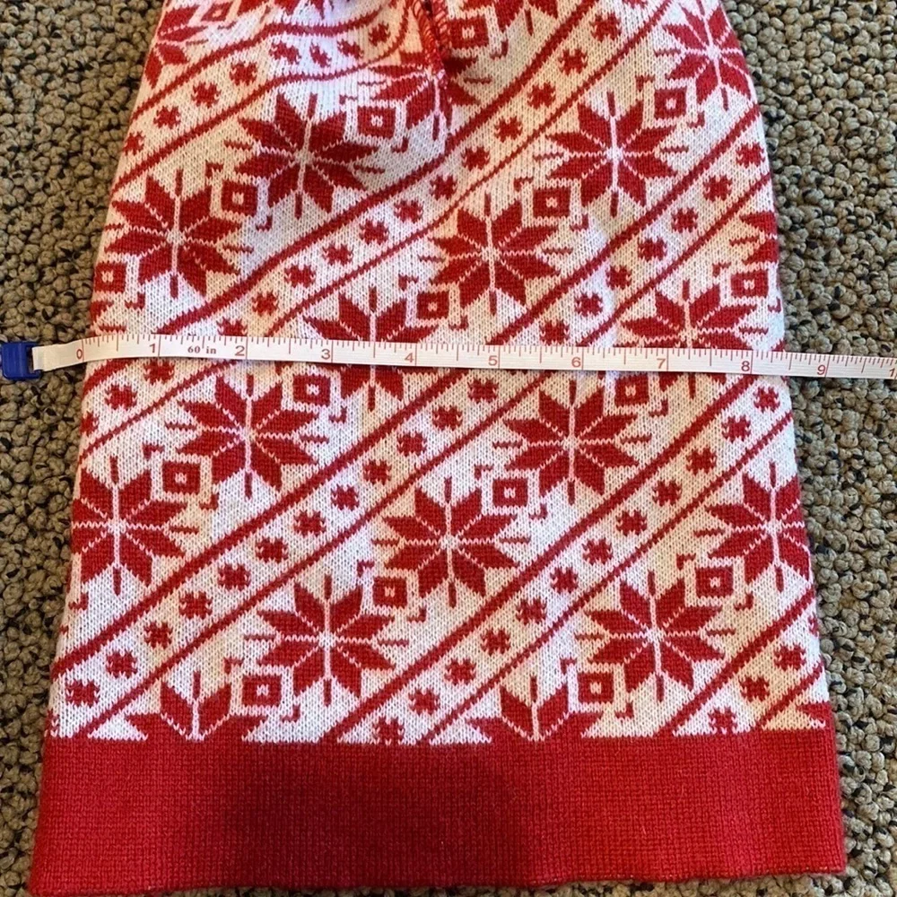 Dog Snowflake Turtleneck Sweater w/ Leash Holder Hole
